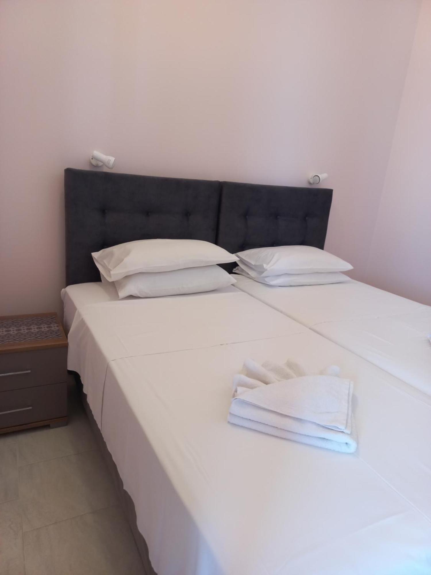 Hotel Porto-Fino à Arillas  Extérieur photo