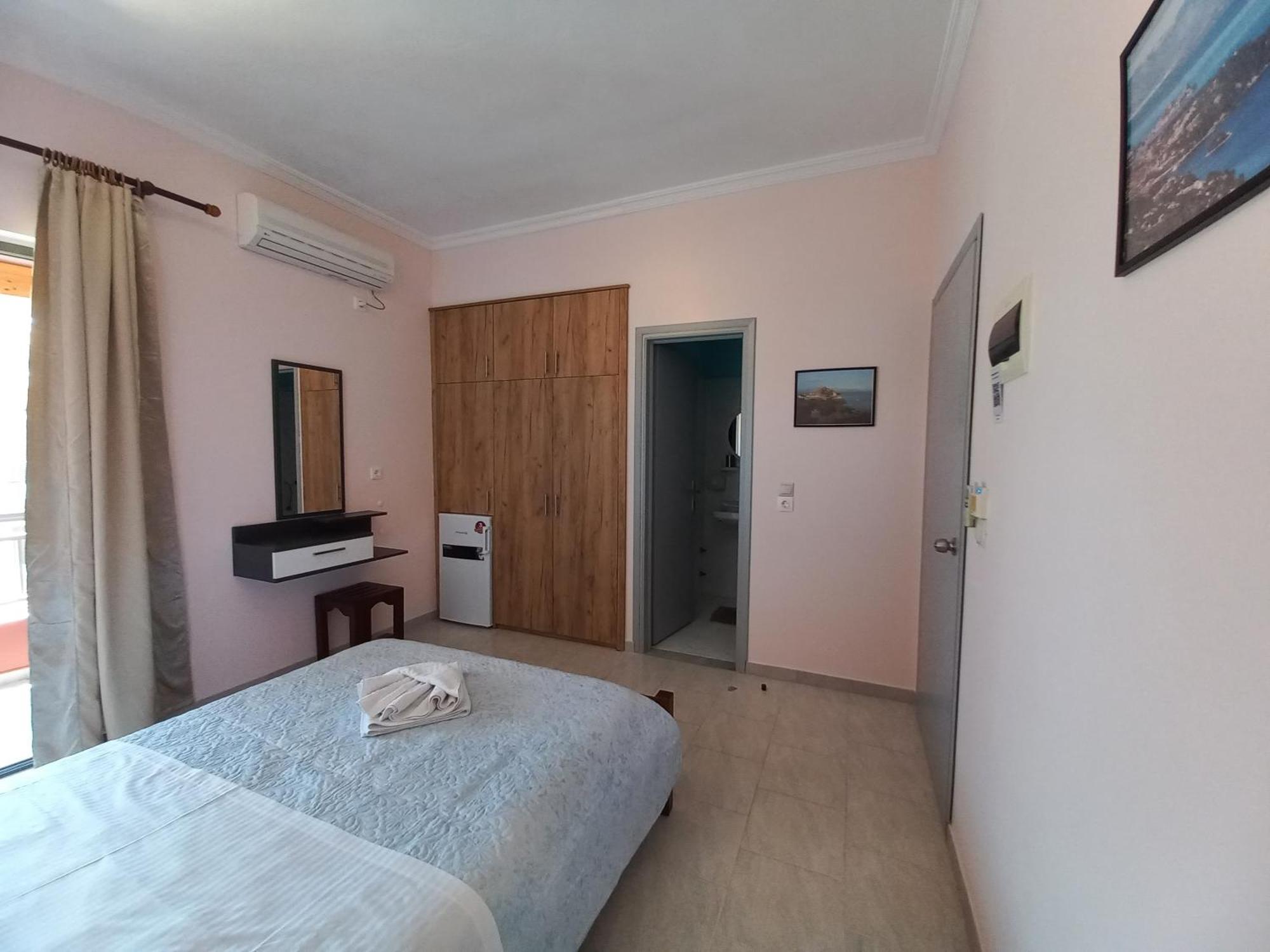 Hotel Porto-Fino à Arillas  Extérieur photo