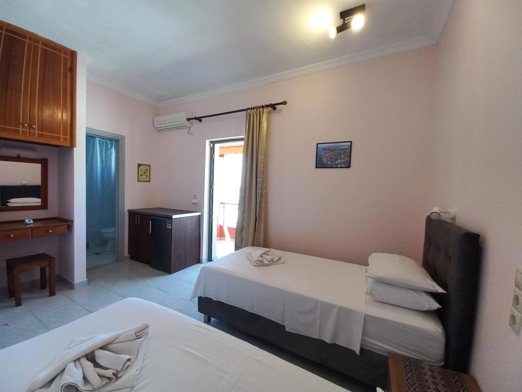 Hotel Porto-Fino à Arillas  Extérieur photo